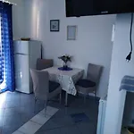 Διαμέρισμα Alenka *