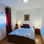Alenka Σίμπενικ