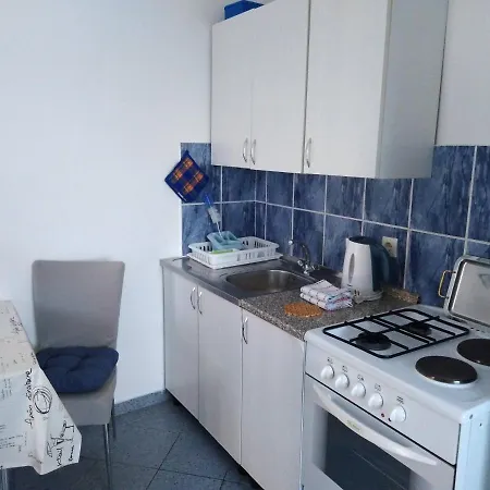 Alenka Apartment