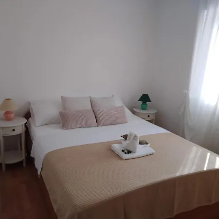 Alenka Apartment Sibenik