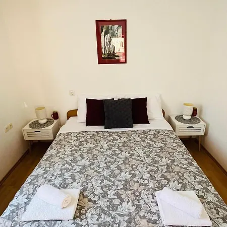 Apartament Alenka Szybenik